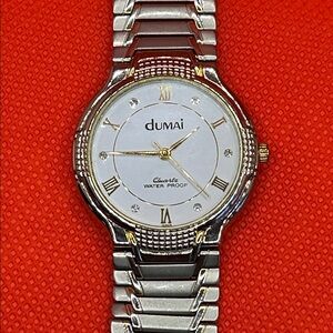 Ladies Quartz Watch by Dumai